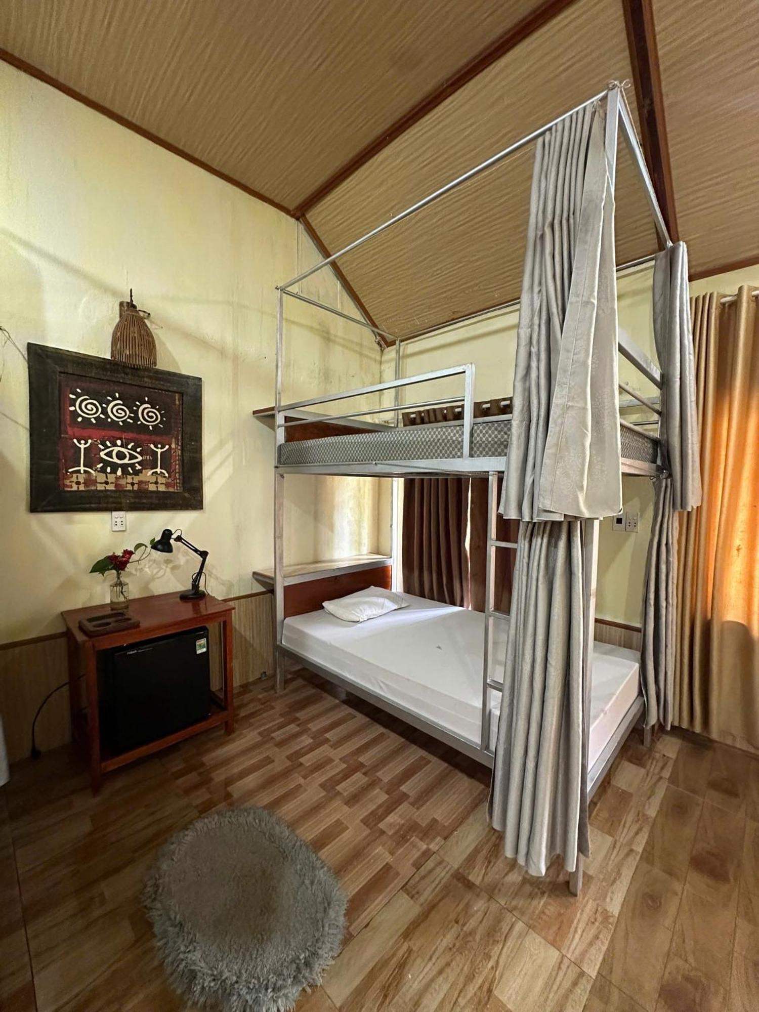 Highway 20 Homestay Фонгня Экстерьер фото